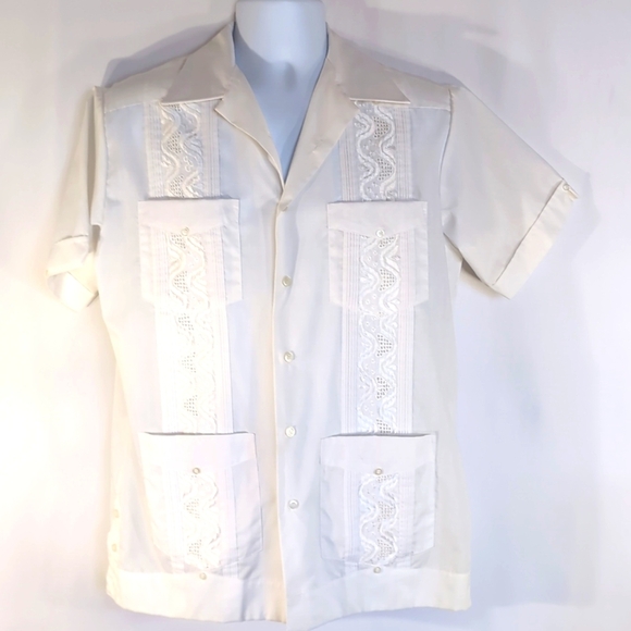 La Fiesta Other - White embroidered La Fiesta Guayabera (White Wedding Shirt) Size 15 1/2 (M)